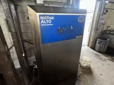 Nilfisk SH Truck Booster pressure washer after full service and internal pump overhaul, restored to smooth and reliable operation.